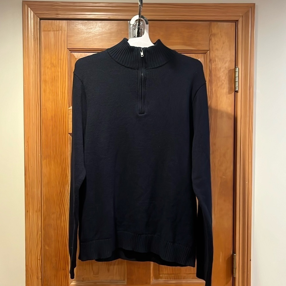 Goodfellow & Co  men’s navy blue  1/4 zip -up sweater size large .